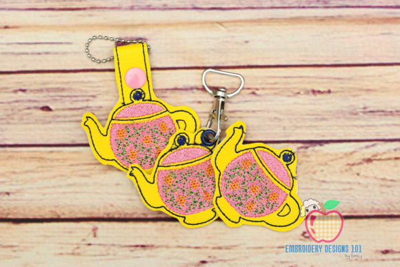Ceramic Teapot Keyfob Keychain ITH